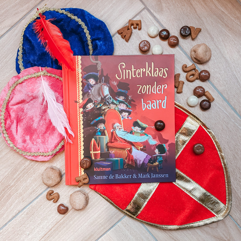Een van de leukste kinderboeken over Sinterklaas: Sinterklaas zonder baard is een hilarisch voorleesverhaal over Sinterklaas die besluit zijn baard eraf te laten scheren.