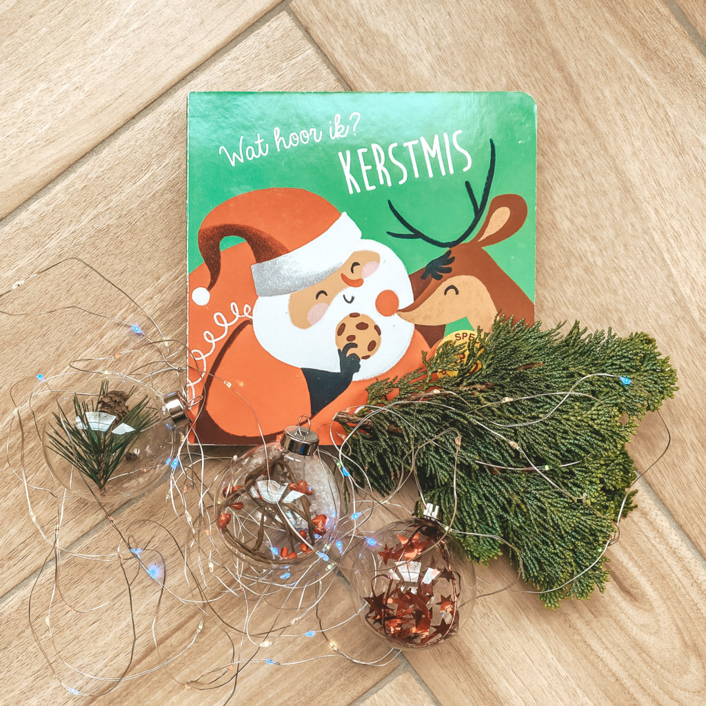 Leukste kartonboekje voor kerst: Wat hoor ik? Kerstmis